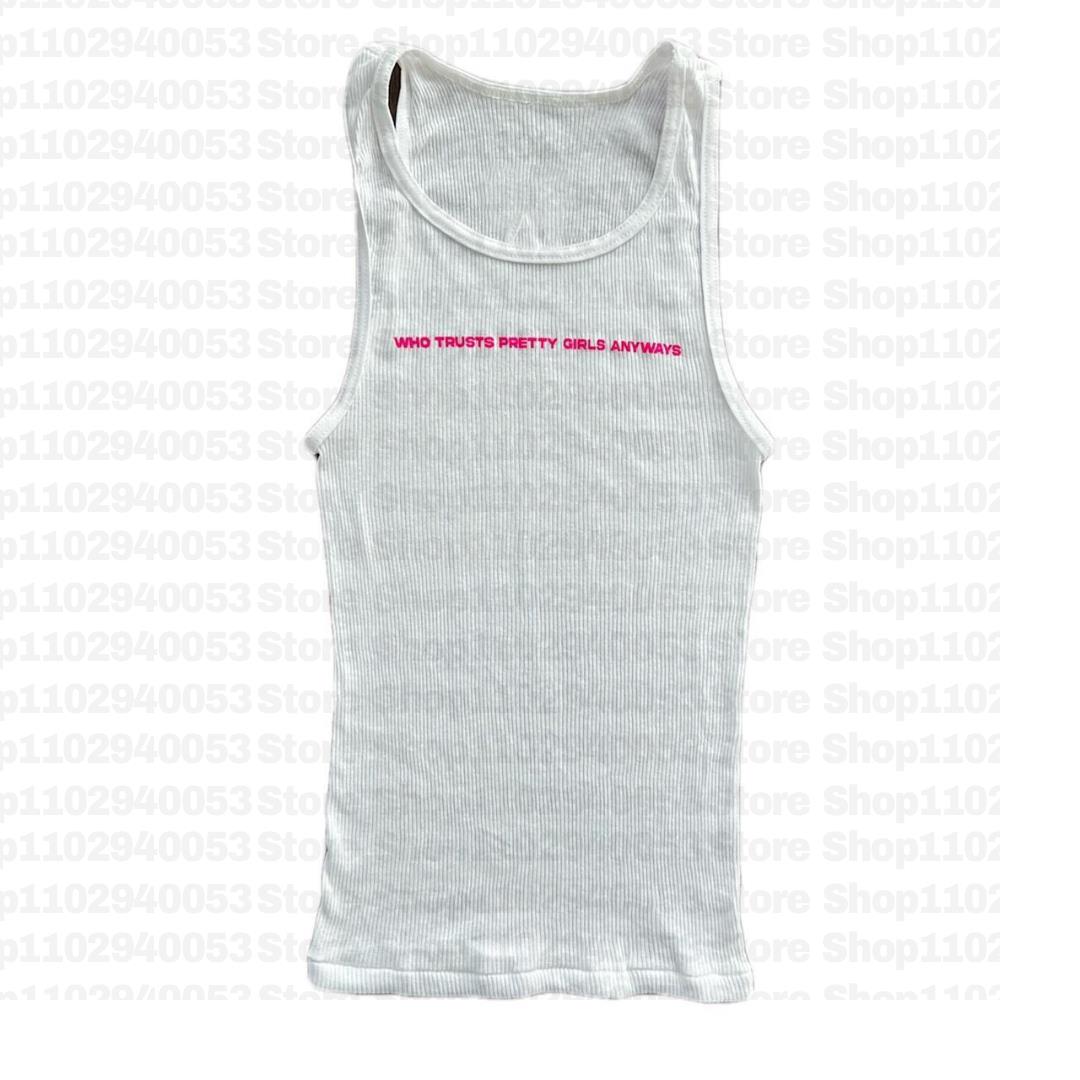 قم بعمل الطباعة القديمة قصيرة  - مراجعة Y2K Graphic Baby Tee Crop وسعره