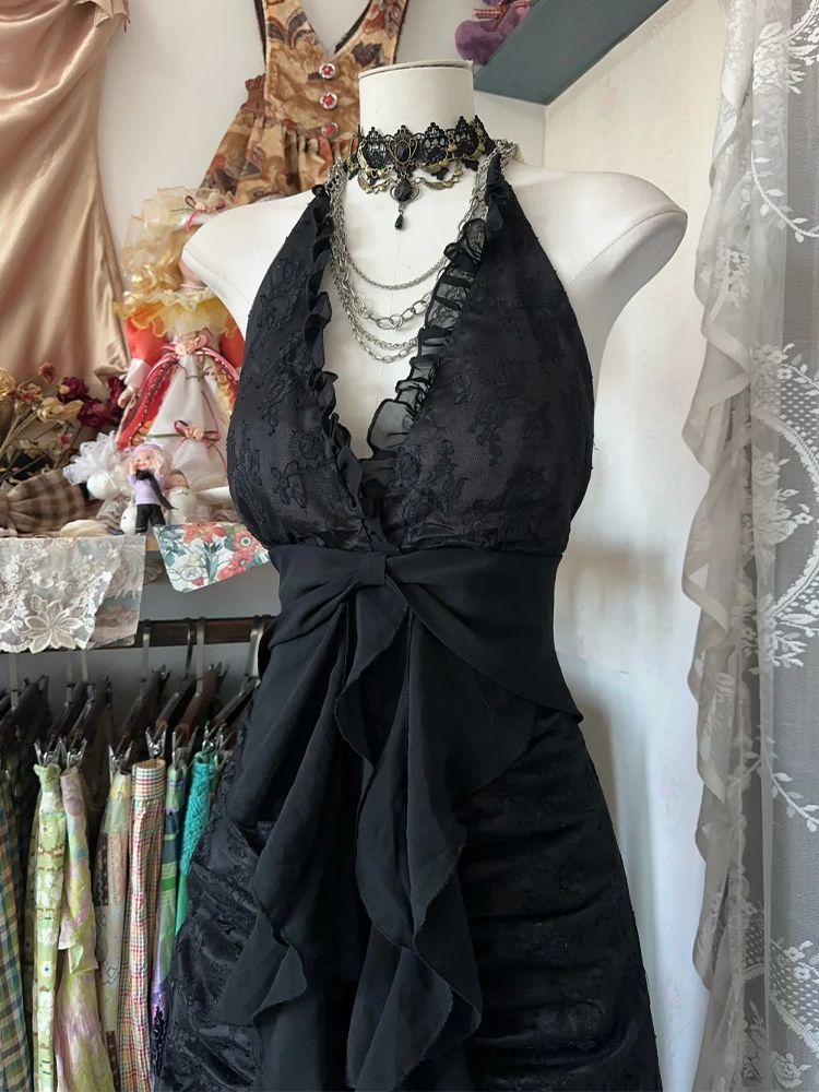 فستان Y2K عتيق الطراز بدون أكم - مراجعة Y2K Backless Halter Mini Dress وسعره