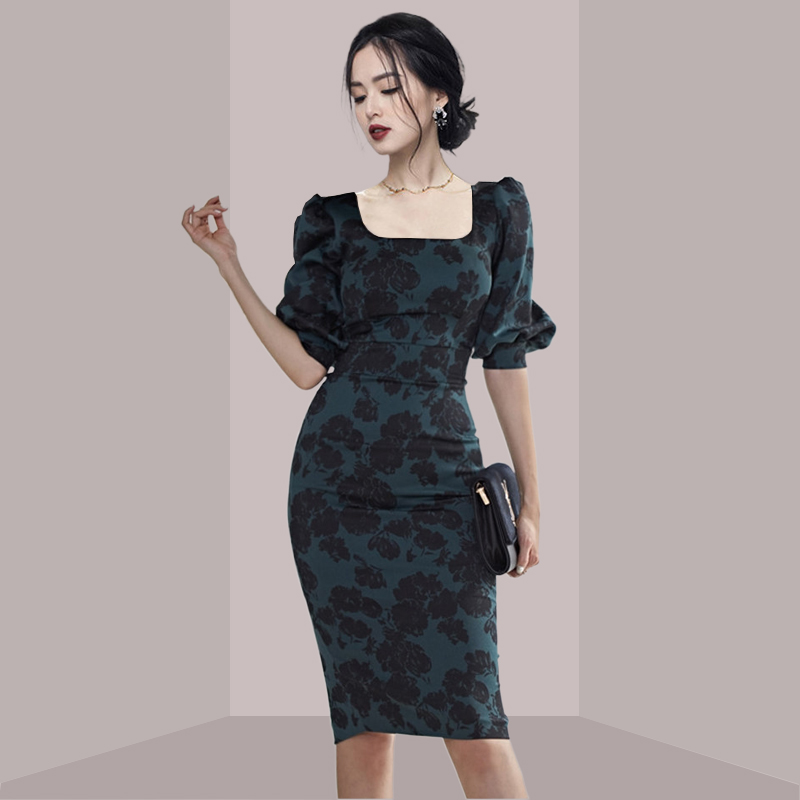 فستان ميدي أنيق بطبعة زهور للس - مراجعة French Vintage Floral Midi Dress وسعره