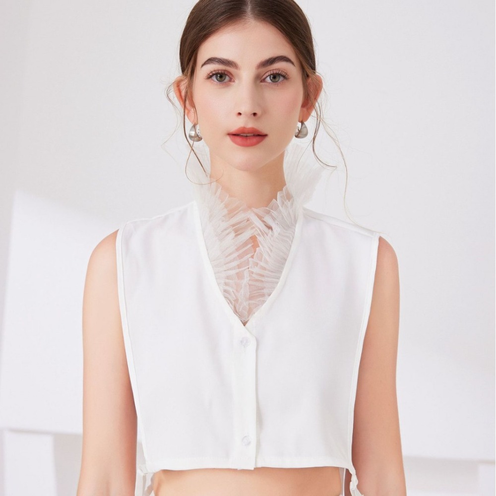 ياقة صناعية على شكل حرف V من خ - مراجعة Tops وسعره