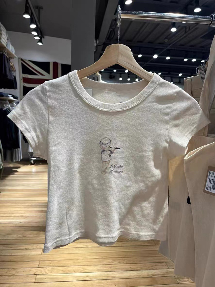 تي شيرت نسائي ضيق ماركة Angel  - مراجعة Y2K Graphic Baby Tee Crop وسعره